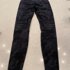 Lululemon Black Camo Leggings